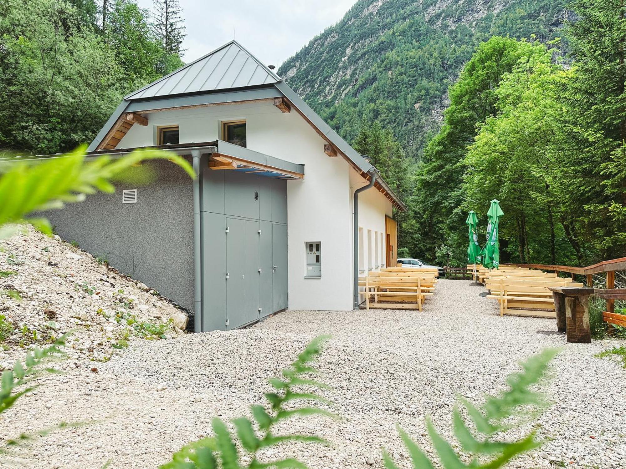 Koca Ob Izviru Soce Villa Trenta Exteriör bild